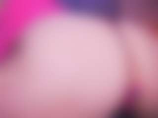 LauRoberts's Live Sex Cam Show