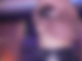 LauRoberts's Live Sex Cam Show