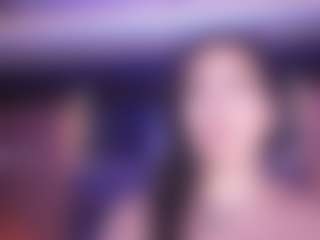 Live cam show with LauRoberts - Athletic Dildo on CamwithHer