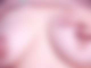 Live cam show with LauRoberts - Green Eyes on Camsoda