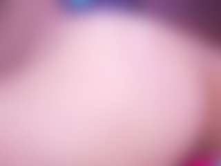 Live cam show with LauRoberts - Green Eyes on Camsoda