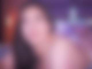 Live cam show with LauRoberts - Blue Eyes on Lustler