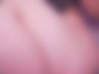 LauRoberts's Live Sex Cam Show