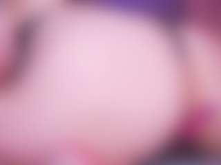 Live cam show with LauRoberts - Lush Teen (18+) on Camsoda