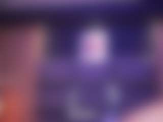 LauRoberts's Live Sex Cam Show