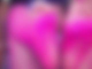 Live cam show with LauRoberts - Toys on TastyBlacksLive