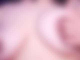 LauRoberts's Live Sex Cam Show