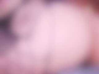 LauRoberts's Live Sex Cam Show