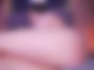 LauRoberts's Live Sex Cam Show