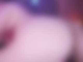 LauRoberts's Live Sex Cam Show