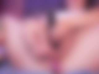 LauRoberts's Live Sex Cam Show