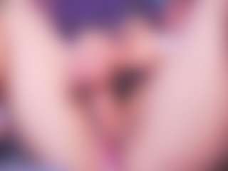 LauRoberts's Live Sex Cam Show