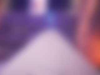 LauRoberts's Live Sex Cam Show