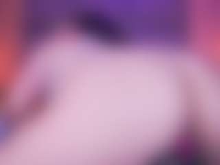 LauRoberts's Live Sex Cam Show