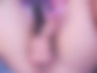 LauRoberts's Live Sex Cam Show