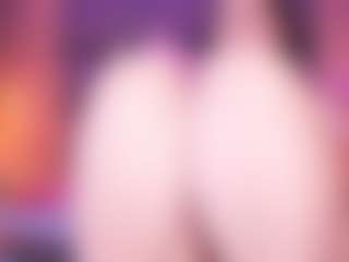 LauRobertsとのライブチャットショー - CamsodaのAnal
