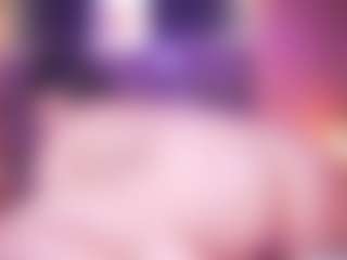 LauRoberts's Live Sex Cam Show