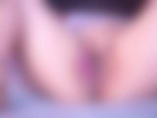 LauRoberts's Live Sex Cam Show