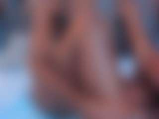 Lorenn-Hill MILF webcam performer live streaming