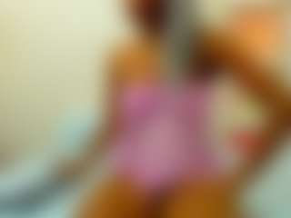 Live-Cam-Show mit Lorenn-Hill - Fuck Machine auf Camsoda