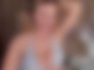 Live cam show with Mariellie - Freaky on crypto-cams