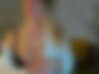 Live cam show with Mariellie - Innocent on liverealitysex.com