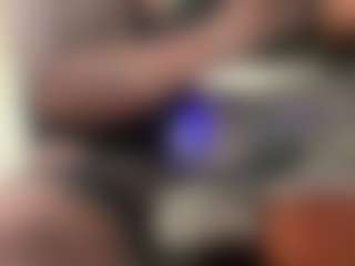 Live cam show with TattedBarbie444 - MILF on Hubzter Live