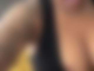 TattedBarbie444's Live Sex Cam Show