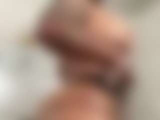 Live cam show with TattedBarbie444 - Bluehair on fapnchat