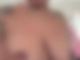TattedBarbie444's Live Sex Cam Show