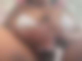 TattedBarbie444's Live Sex Cam Show