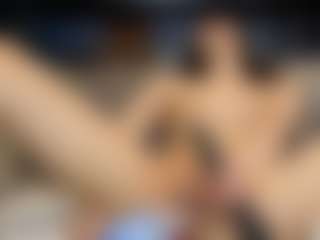 Live cam show with TayteElswick - Upskirt on liverealitysex.com