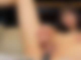Live cam show with TayteElswick - Athletic Brown Eyes on mypornchat.com