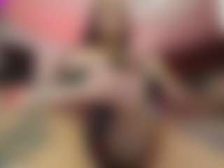 girl-hotbicth's Live Sex Cam Show
