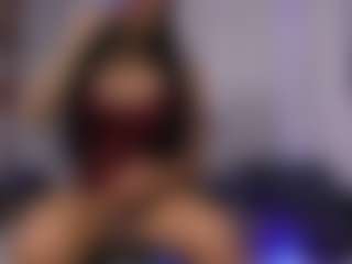 crystalevains's Live Sex Cam Show