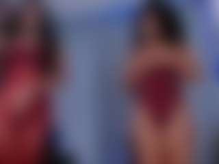 crystalevains's Live Sex Cam Show