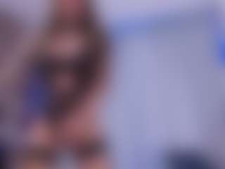 crystalevains's Live Sex Cam Show
