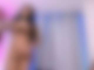 Live cam show with crystalevains - Smoking on https://playwithruby.com