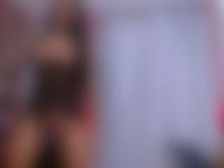 Live cam show with crystalevains - Brown Eyes on Uber Horny
