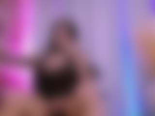 crystalevains's Live Sex Cam Show
