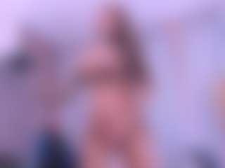 Live cam show with crystalevains - Smoking on Camsoda