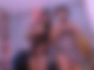 crystalevains's Live Sex Cam Show