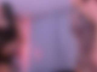 crystalevains's Live Sex Cam Show
