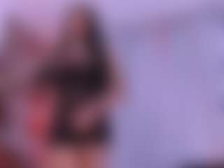crystalevains's Live Sex Cam Show