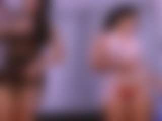 Live cam show with crystalevains - Nipple Piercings on EXY