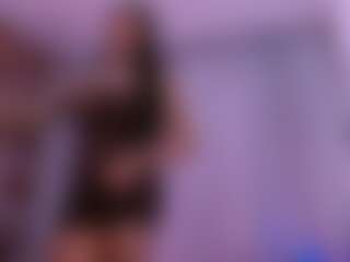 crystalevains's Live Sex Cam Show