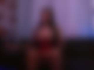 Live cam show with crystalevains - Dirty Talk on CSO-WL