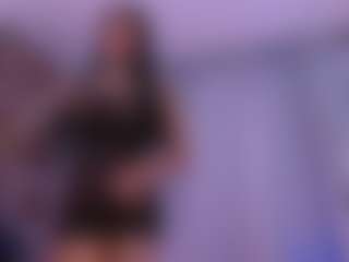 crystalevains's Live Sex Cam Show