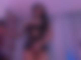 Live cam show with crystalevains - Spanish on Camsoda | colombia