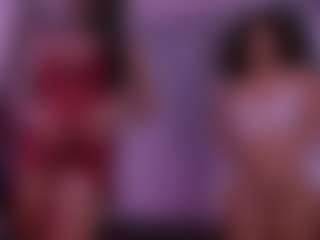 Spettacolo in cam dal vivo con crystalevains - Genital Piercings su Camsoda